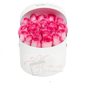 Pink flower round box