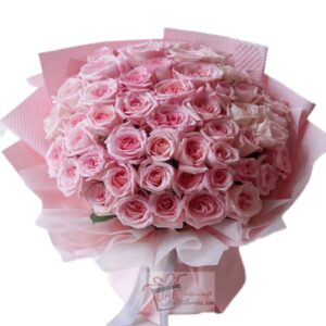 20 Pink flowers bouquet