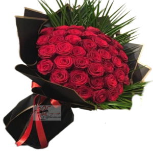 20 Flowers bouquet in black