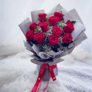 Red flower bouquet